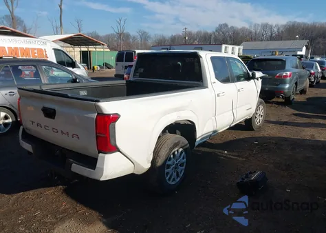 2025 Toyota Tacoma Sr5 z USA, uszkodzony, nr VIN 3TMLB5JN0SM138135